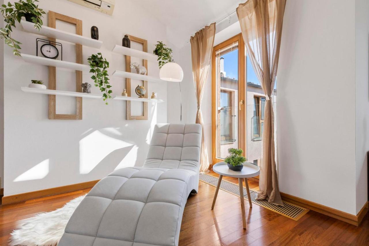 Urban Elegance Retreat Apartamento Bratislava Exterior foto